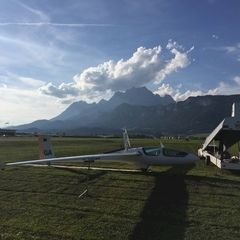 Verortung via Georeferenzierung der Kamera: Aufgenommen in der Nähe von Gemeinde St. Johann in Tirol, St. Johann in Tirol, Österreich in 700 Meter